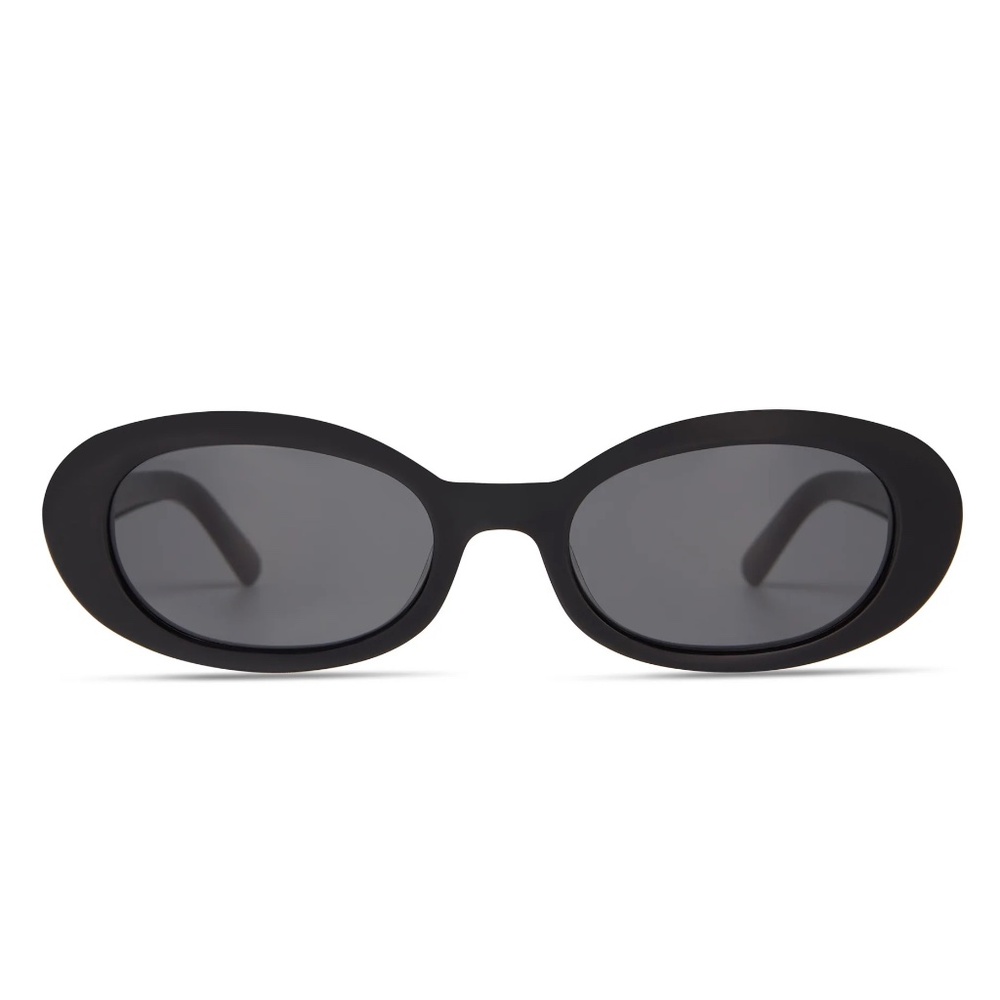 Elisa Johnson Lyric Leigh Sunglasses - Black